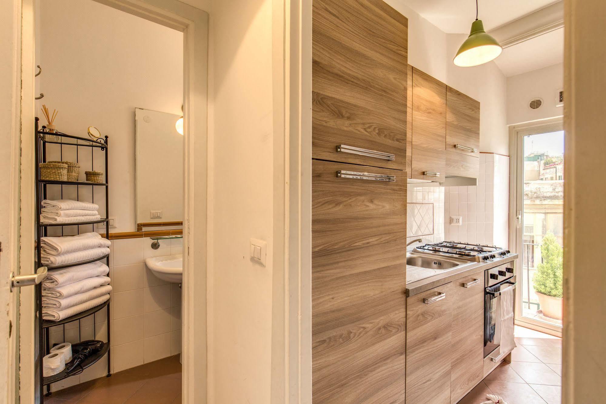 Aweshomeitaly - Spagna Glamour Life Penthouse 로마 외부 사진